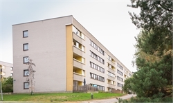 Image missing alt text